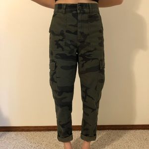 COPY - Aritzia camo pants